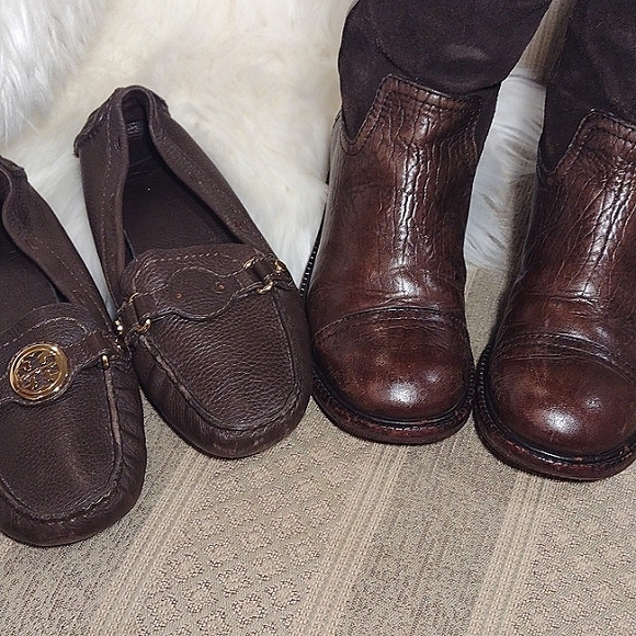 Bundle Tory Burch Corey Boots & Harrison Driving Mic Loafers - Picture 12 of 16